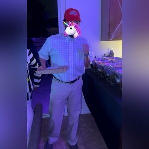 Forrest Gump Halloween Costume Pieces XL Shirt and Hat